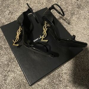 YVES SAINT LAURENT BLACK OPYUM 110 HEEL ANKLE STRAP IN PATENT LEATHER